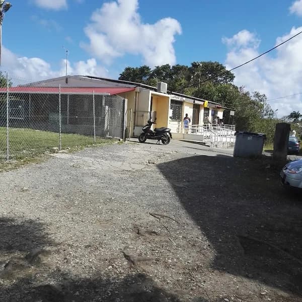 La Poste Anse Bertrand - photo 2