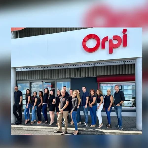 Adonicam Laurence - photo 2