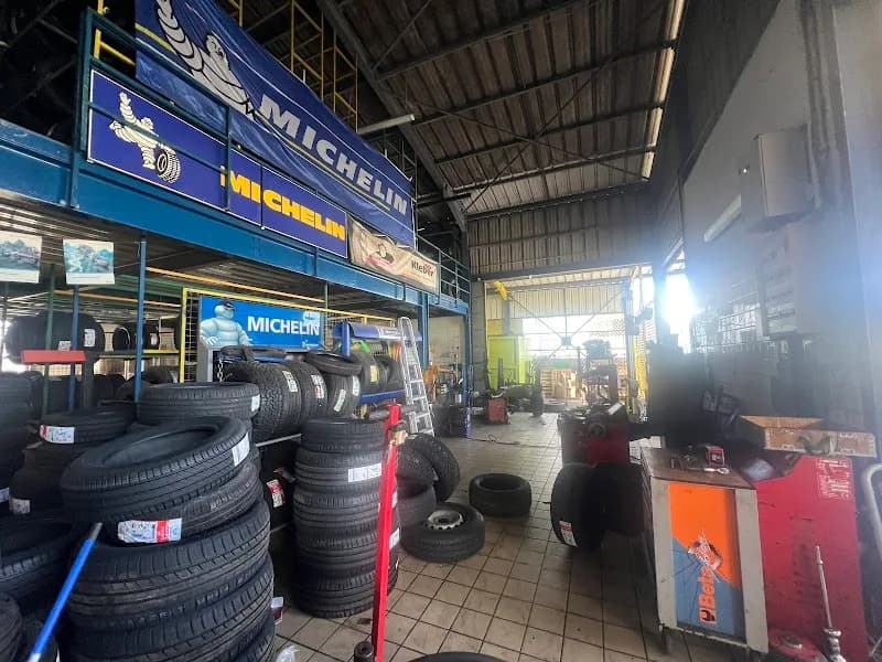 Antilles Affaires La Jaille - photo 2