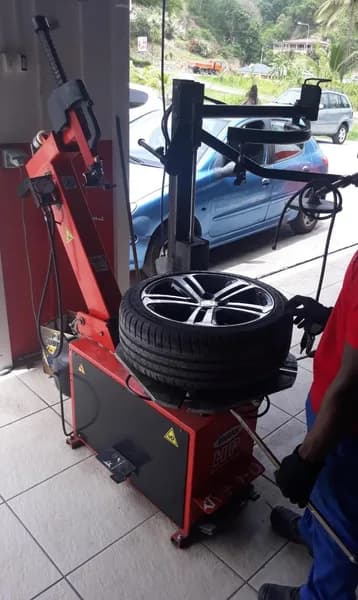 Bell’ Auto - photo 2