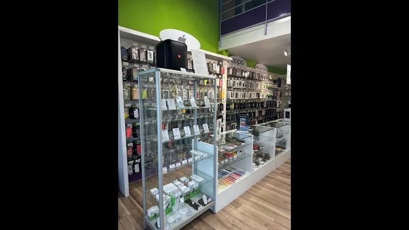 Boutique I Love Mobile Coeur de Jarry - photo 2