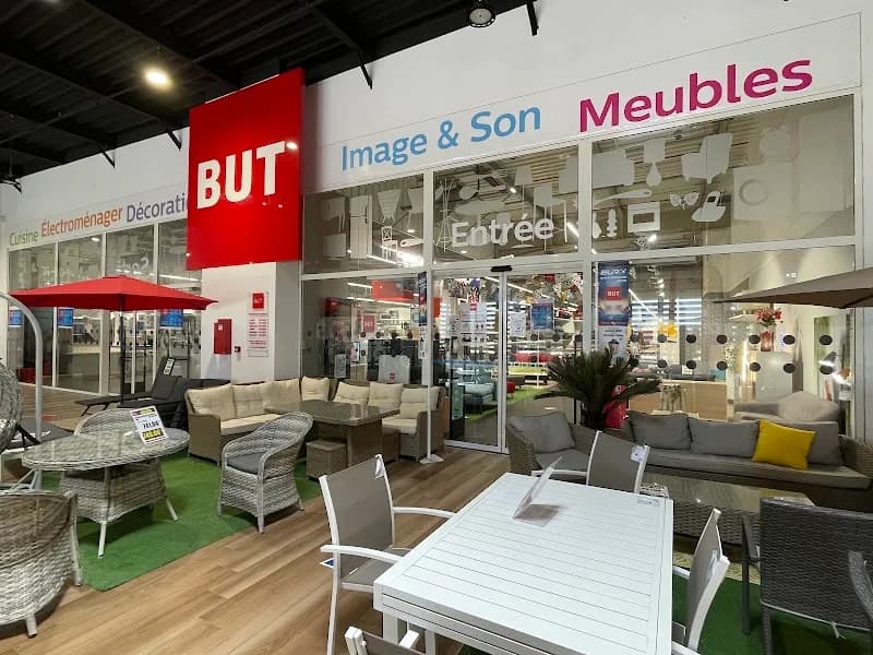 But Guadeloupe - photo 2