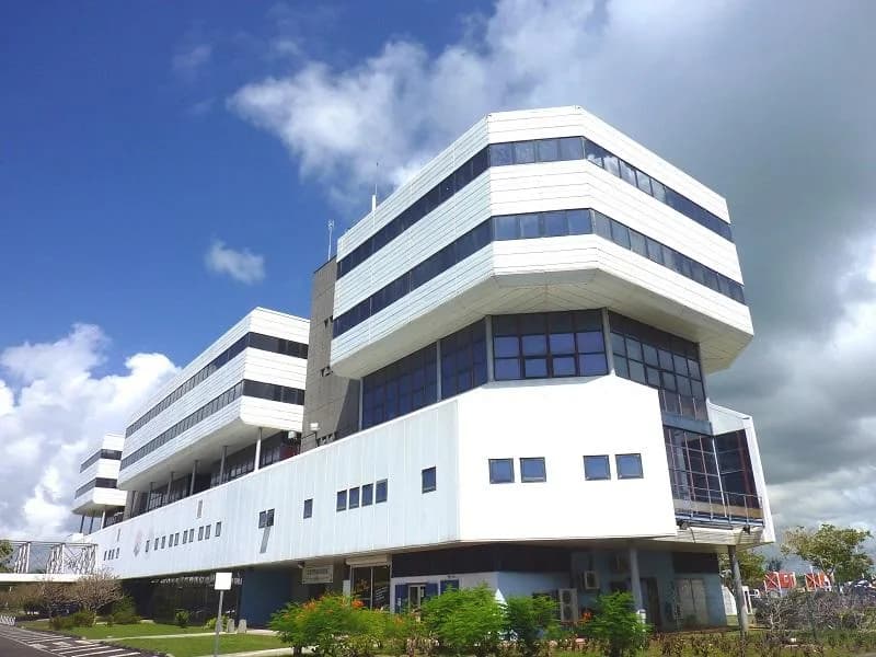 Carib Center Baie-Mahault - photo 2