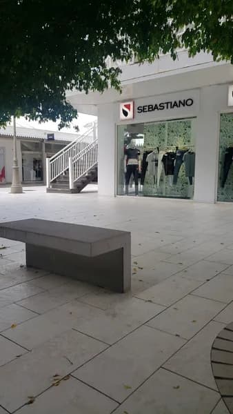 Carrefour Destreland