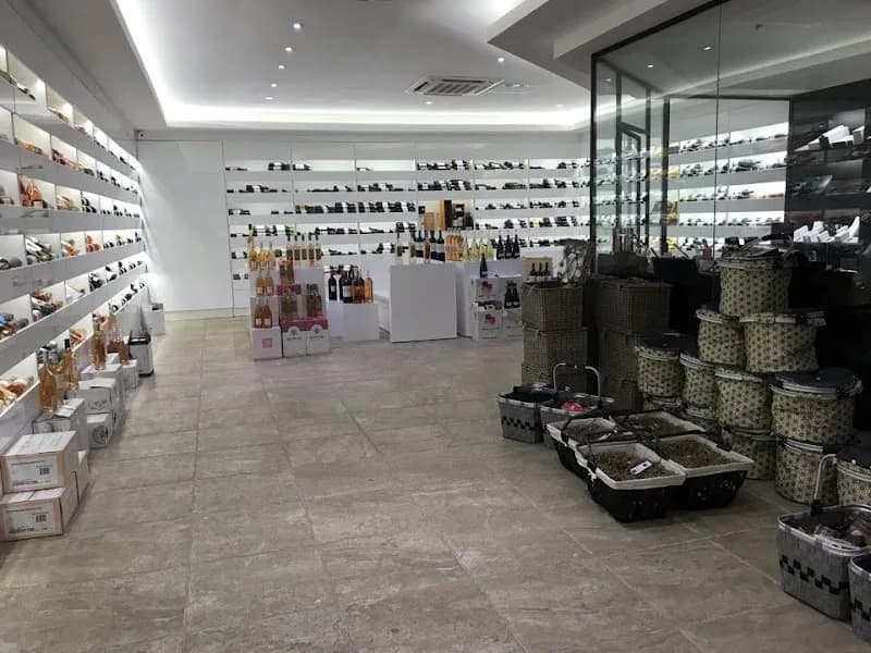 Cave à Vin Guadeloupe - photo 2