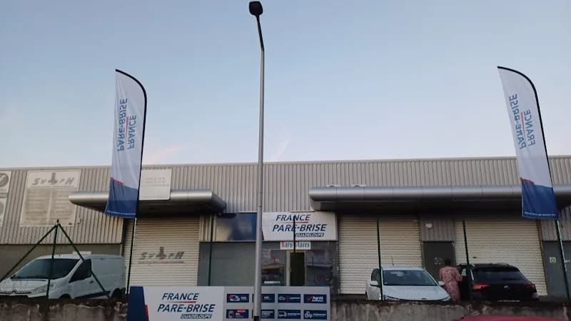 France Pare-Brise Karu-Glaces