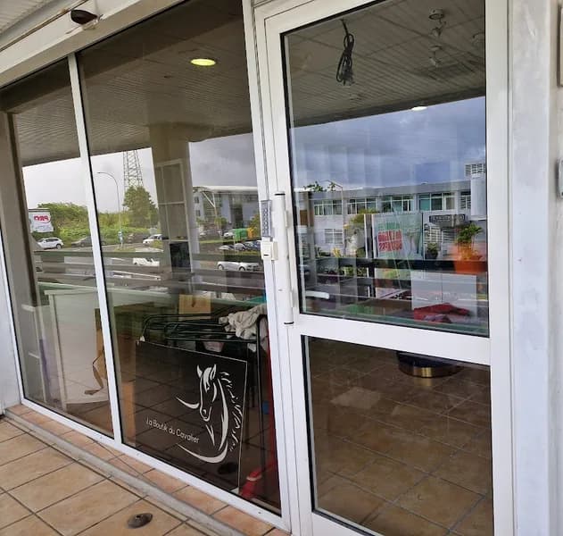 La Boutik du Cavalier Baie Mahault - photo 3