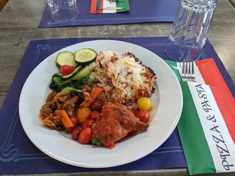 Restaurant La Casa Della Mafia