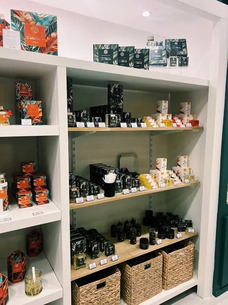 Les Parfumeurs Réunis Jarry - photo 3