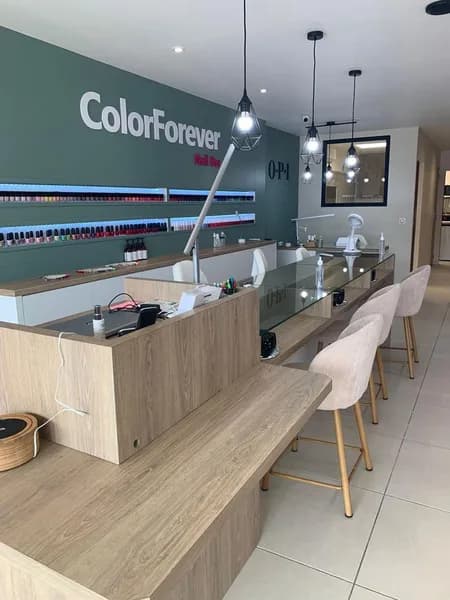 Lollipink Nail & Beauty Bar Jarry