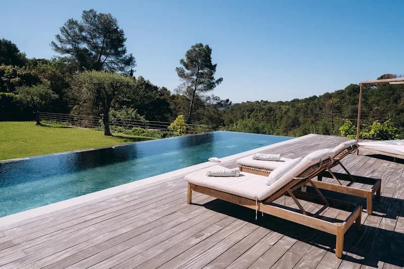 Luxury Rental - photo 2