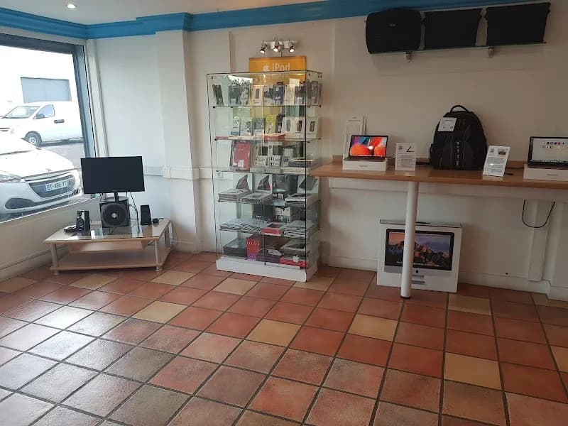 MC Village - photo 3