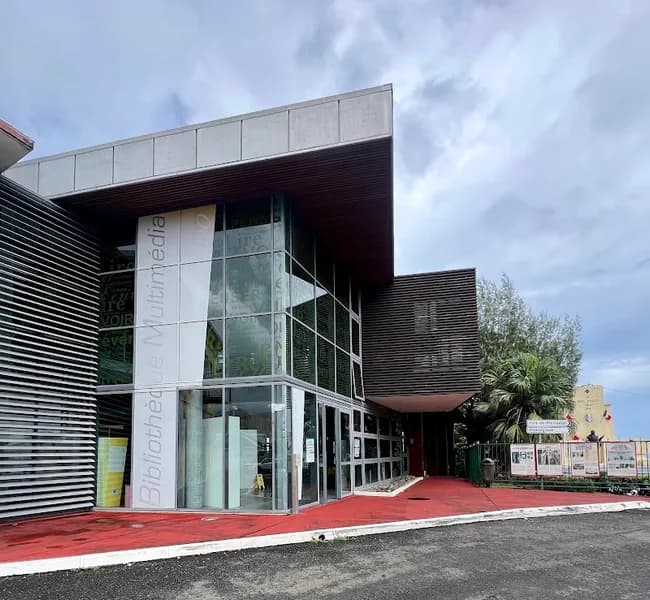 Médiathèque Baie-Mahault - photo 2