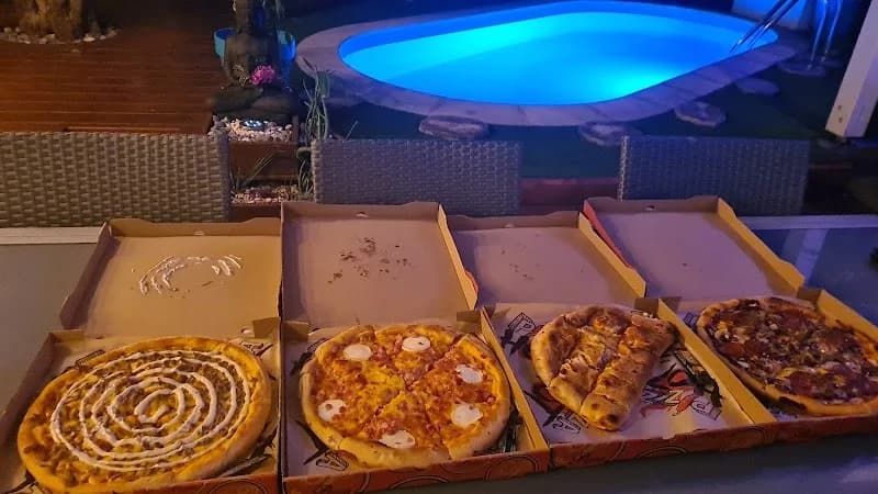 Pizza Hut Jarry - photo 3