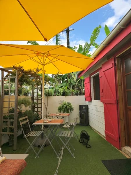 Restaurant JS The Garden Baie-Mahault