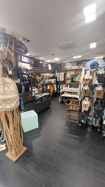 Surf Shop Owlish - photo 2