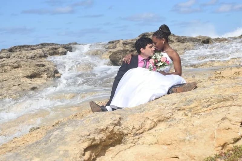 Trobor Photos - photo 2