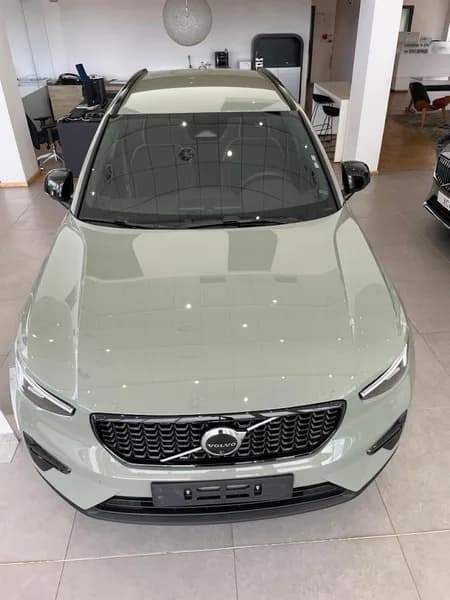 Volvo Cama Jarry