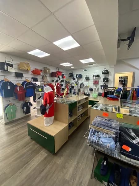 Lacoste Basse-Terre - photo 2