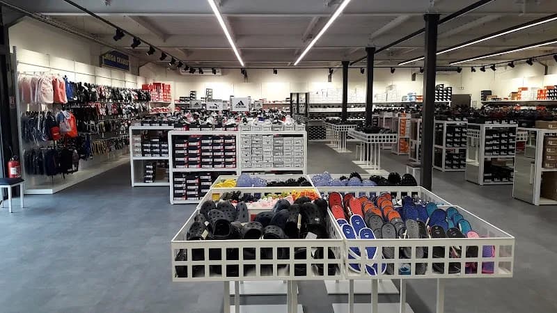 Mega Chauss Basse-Terre - photo 2