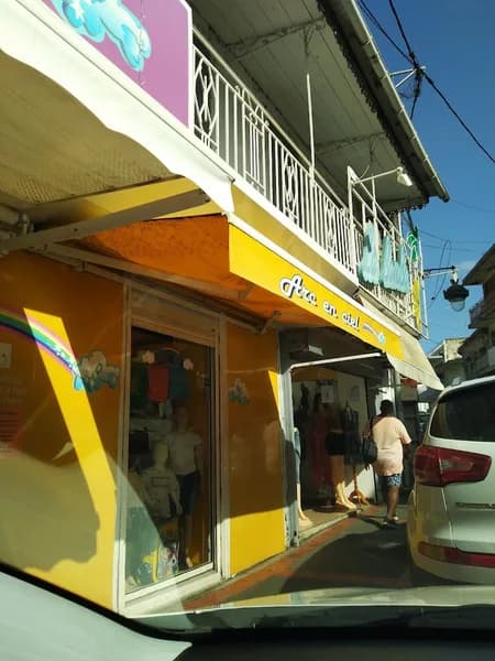 Prêt à porter Arc en Ciel Basse-Terre