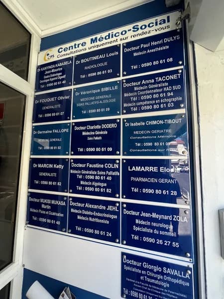 Robin Sophie - photo 2