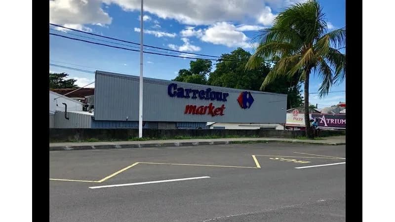 Carrefour Market Bouillante