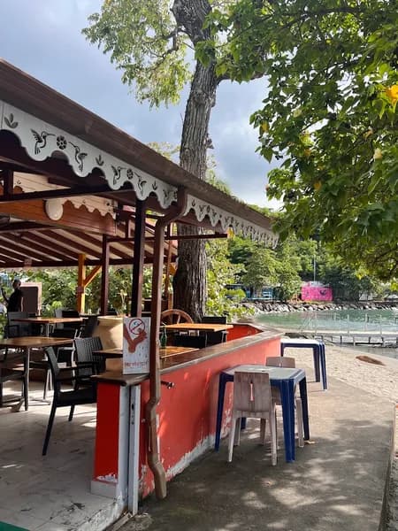 Restaurant Chez Loulouse Bouillante