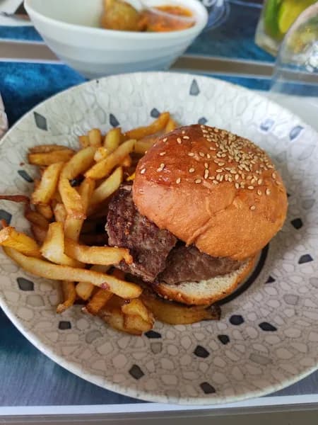 Restaurant Kawana Beach Deshaies - photo 2