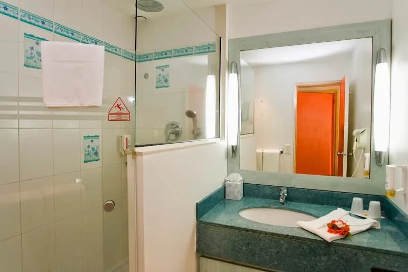 Delaplace Yves Gosier - photo 4