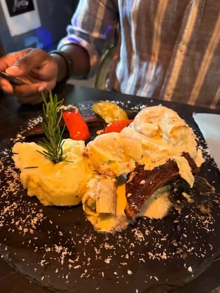 Restaurant L’Entrecôte Gosier - photo 4