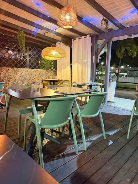 Restaurant Le 20 21 Gosier - photo 2