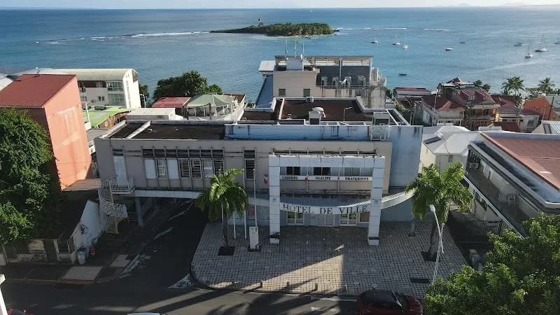 Mairie Gosier - photo 2