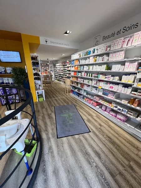 Pharmacie Coudair - photo 2