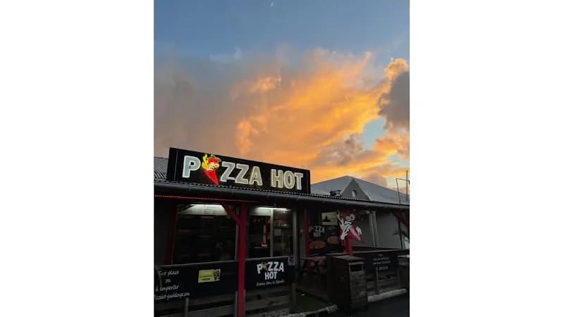 Pizza Hot Gosier - photo 2