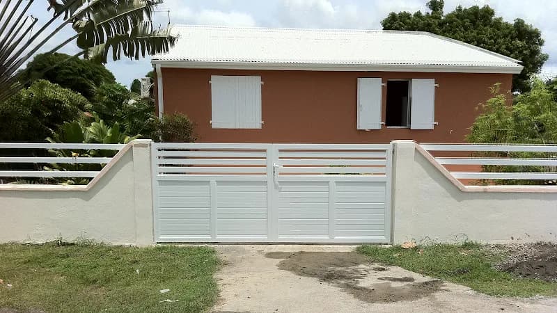 Société Nouvelle Stores Antilles Gosier