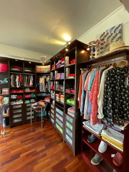 Chaussure au Pluriel