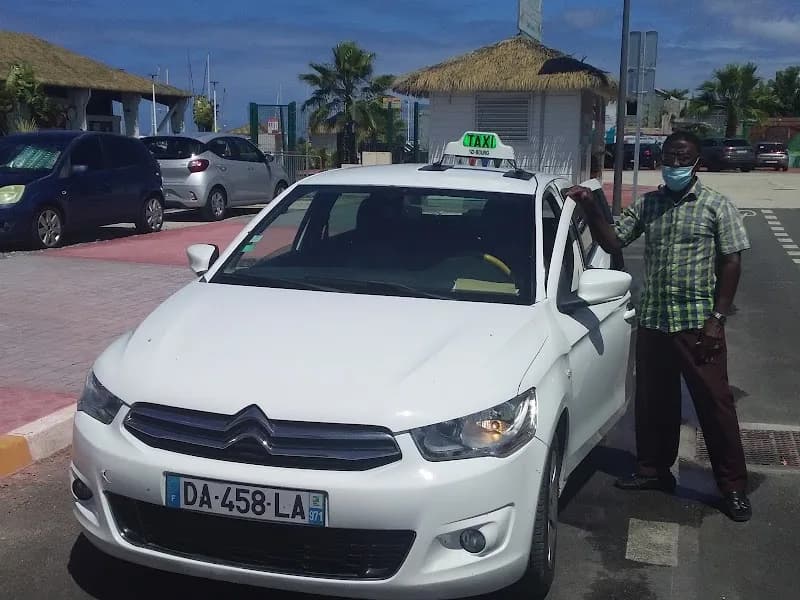 Leveille Delgado Location Marie-Galante