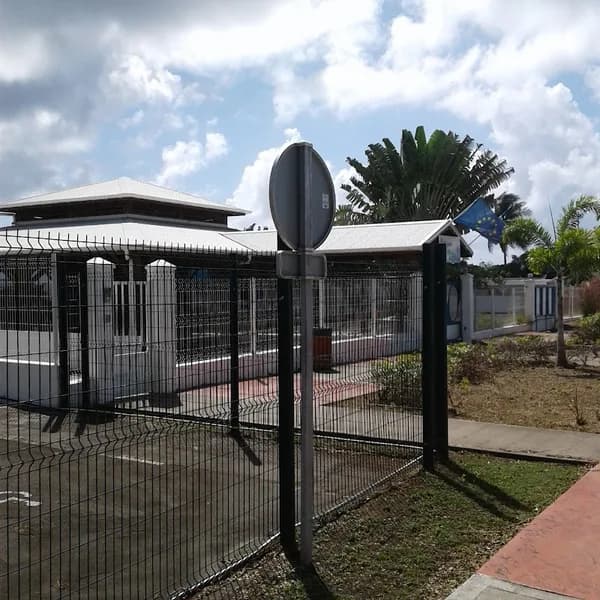 Lycée Polyvalent Hyacinthe Bastaraud - photo 2