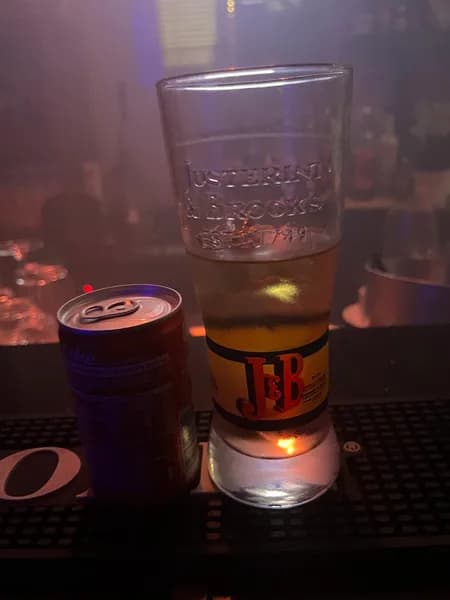 Bar Melody’s Café Lamentin