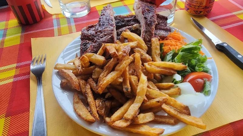 Restaurant Au Bon Pêcheur Le Moule - photo 2