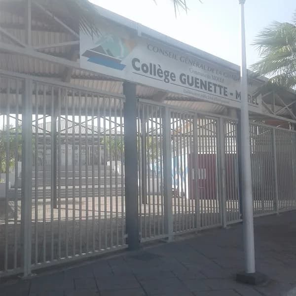 Collége De Guenette