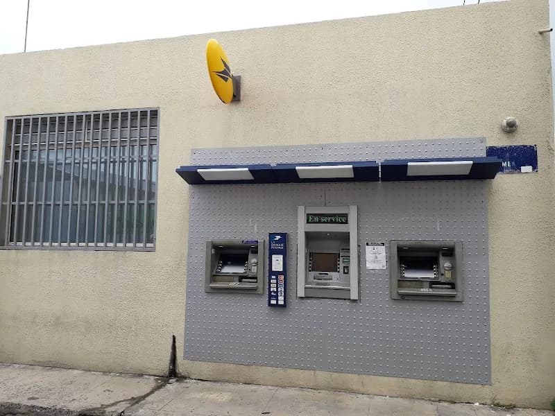 La Poste Le Moule - photo 2