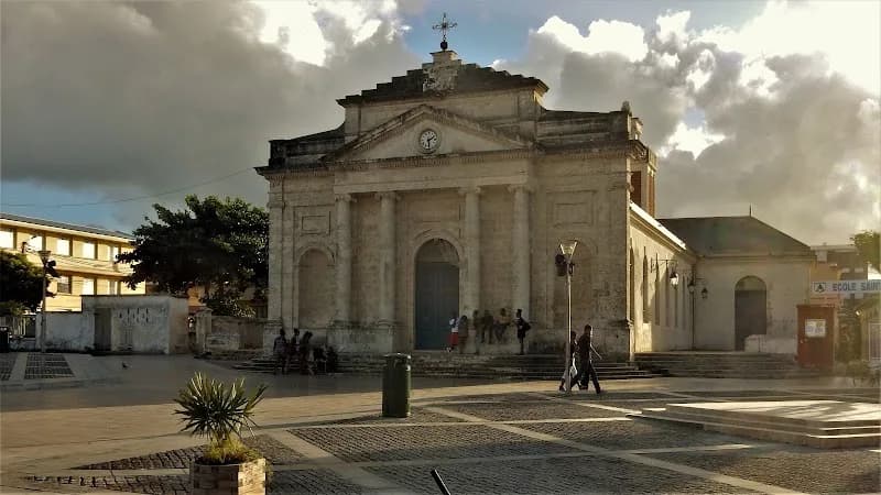 Mairie Le Moule - photo 2