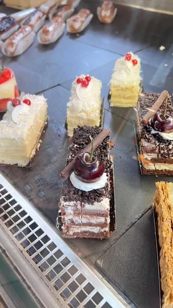 Self Sergent Plats Le Moule - photo 2