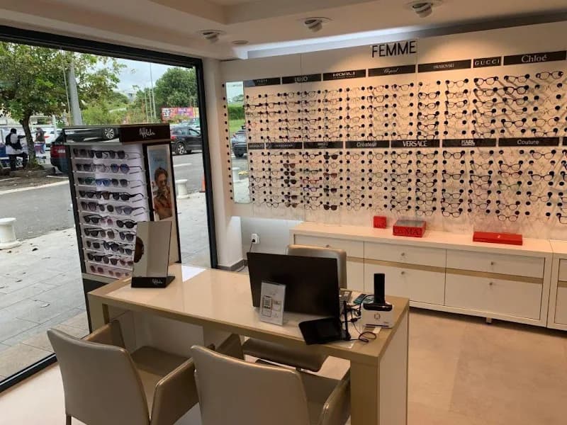 Alain Afflelou  Les Abymes - photo 3