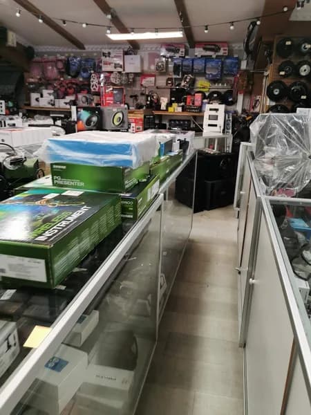 Autoradio Number One Electronique - photo 4