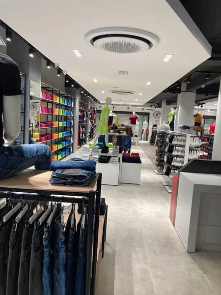 Boutique Sebastiano Les Abymes - photo 2