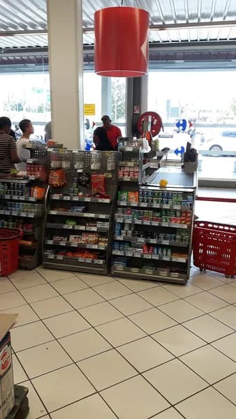 Carrefour Contact Les Abymes - photo 3