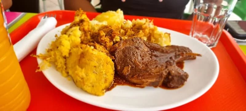 Glaude-Nestar Marie-France - photo 2